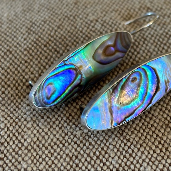 Elegant Sterling 925 Silver & Iridescent Abalone Pierced Dangle Earrings - Picture 3 of 6